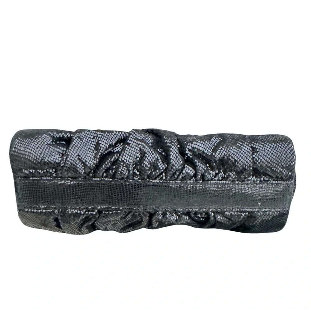 🆕 Henri Bendel Black Snakeskin Evening Bag Clutch